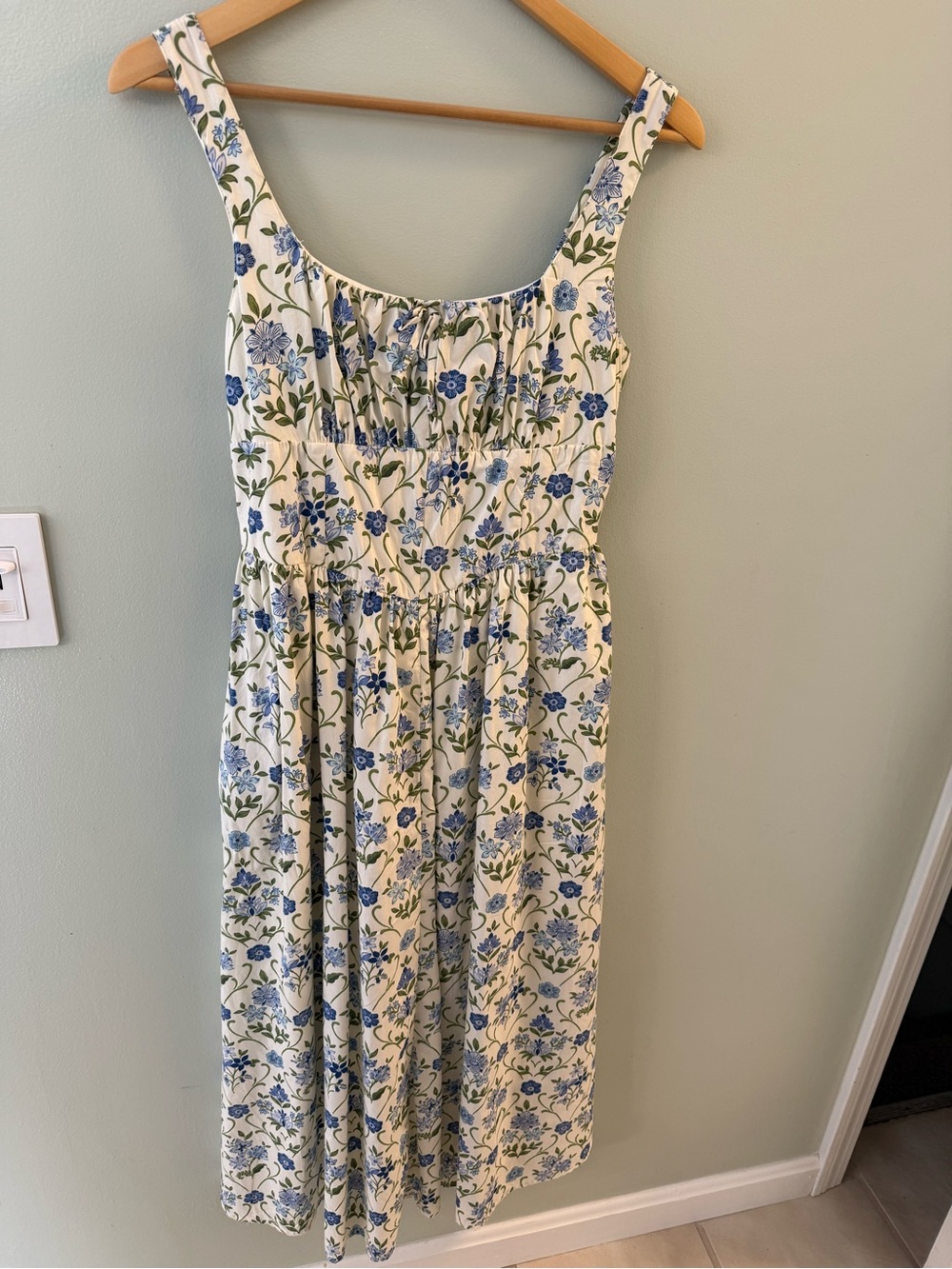Jessica Simpson Cream Midi Dress with Blue Floral Print, lined skirt.